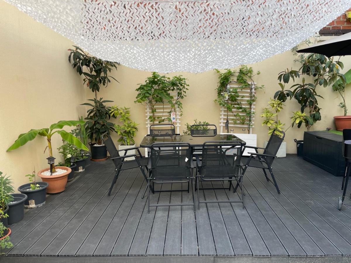 Agreable Appartement Dans Une Maison Saint-Denis  Exterior foto